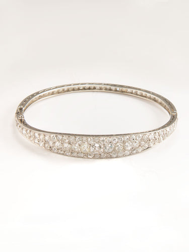 Bracelet Bracelet jonc en platine et diamants 58 Facettes