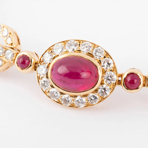 Bracelet Bracelet en or jaune et diamant ,rubis cabochon de la maison Van Cleef and Arpels 58 Facettes 0