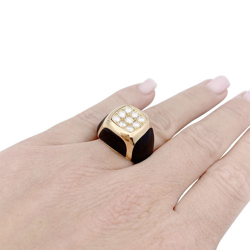 Bague 52 Bague Boucheron, "Chevalière", or jaune, bois et diamants. 58 Facettes 33173