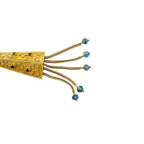 Boucles d'oreilles Boucles d'oreilles pendantes en or jaune, rubis et saphirs. 58 Facettes 31138