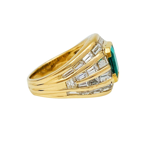 Bague 58 Bague or jaune, émeraude 2.86 carats, diamants baguettes. 58 Facettes 30650