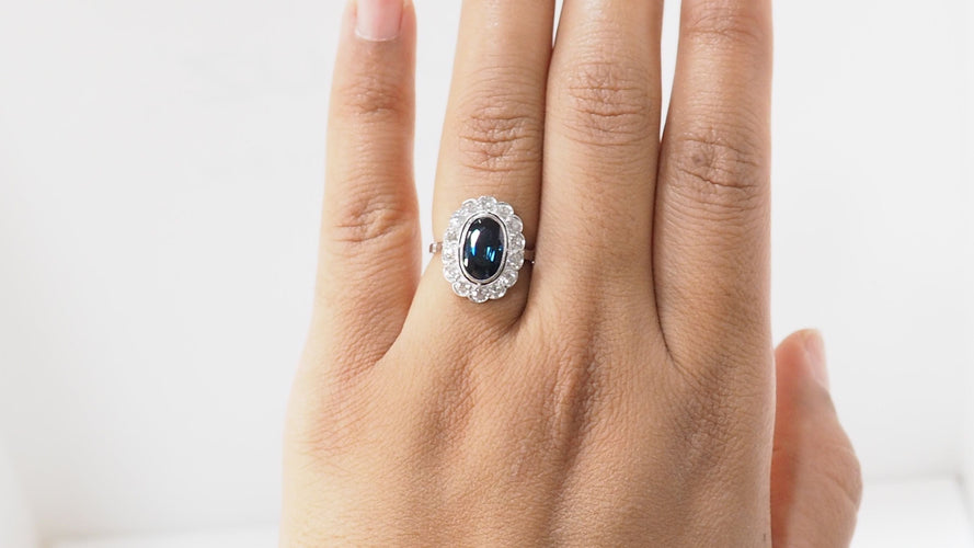 Bague 52 Bague pompadour en or blanc, saphir et diamants 58 Facettes 32110