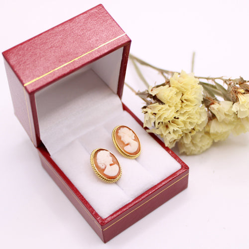 Boucles d'oreilles Boucles d'oreilles or jaune 18 carats Camées 58 Facettes