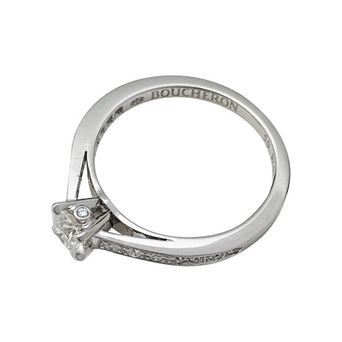 Bague Solitaire accompagné Boucheron, "Beloved", platine et diamants. 58 Facettes 30950
