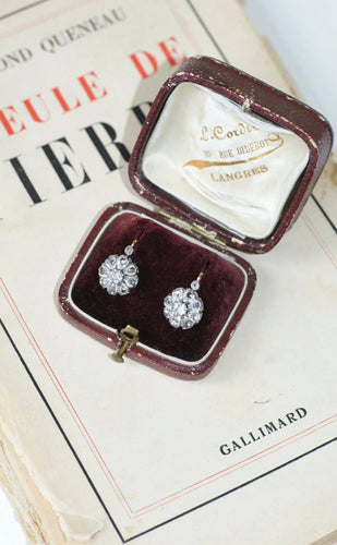 Boucles d'oreilles Boucles d'oreilles dormeuses Or jaune Platine Diamants 58 Facettes