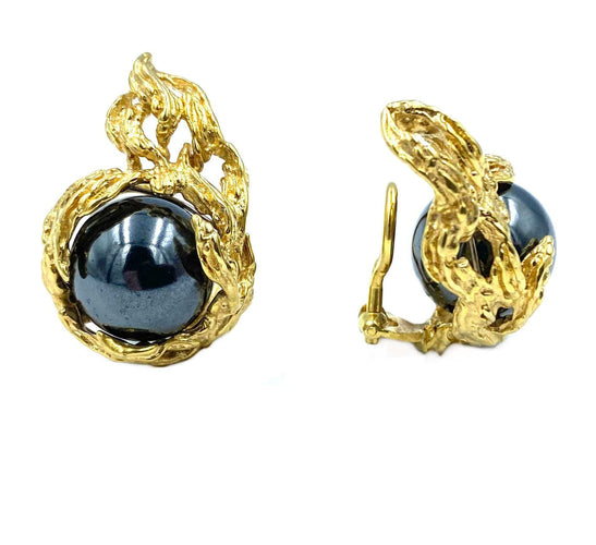 Boucles d'oreilles GILBERT ALBERT. Paire de boucles d’oreilles or jaune et perles interchangeables 58 Facettes