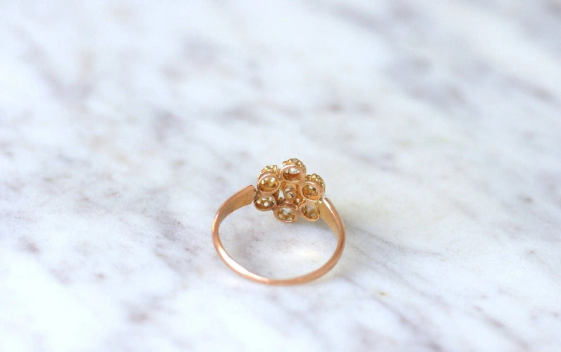Bague Bague marguerite perle fine et diamants 58 Facettes