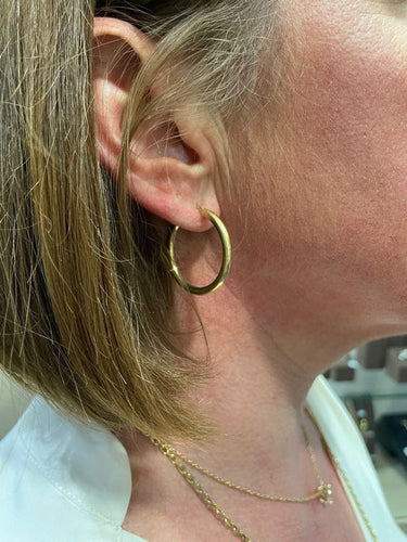 Boucles d'oreilles Créoles moderne 58 Facettes 061431