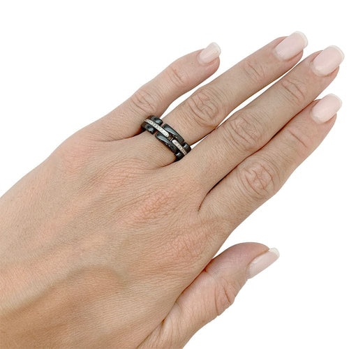 Bague 54 Bague Chanel "Ultra" en céramique, or blanc et diamants. 58 Facettes 31666