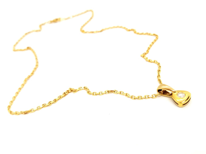 Collier Collier Chaîne + pendentif Or jaune Diamant 58 Facettes 879541CN