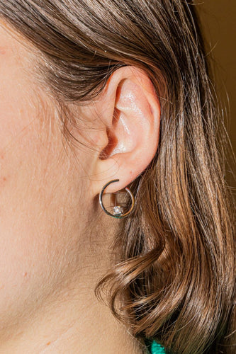 Boucles d'oreilles Dinh Van Boucles d'oreilles Créoles Le Cube Diamant Or blanc Diamant 58 Facettes 2865689RV