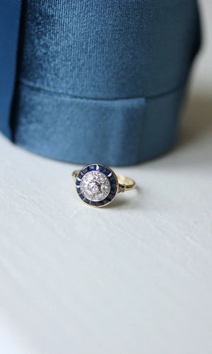 Bague 54 Bague cible Art Déco Or jaune Platine Diamants Saphirs 58 Facettes