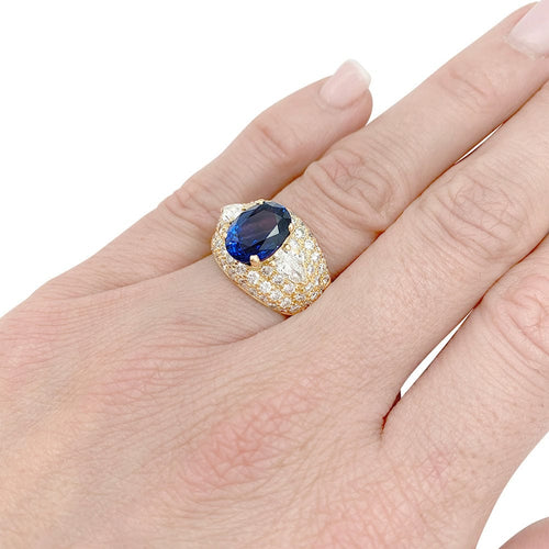 Bague 49 Bague saphir, or jaune et diamants. 58 Facettes 32103