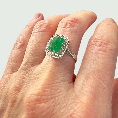 Bague 55.5 BAGUE ART DÉCO 1930-1935 en OR avec DIAMANTS et ÉMERAUDE 58 Facettes Q989A