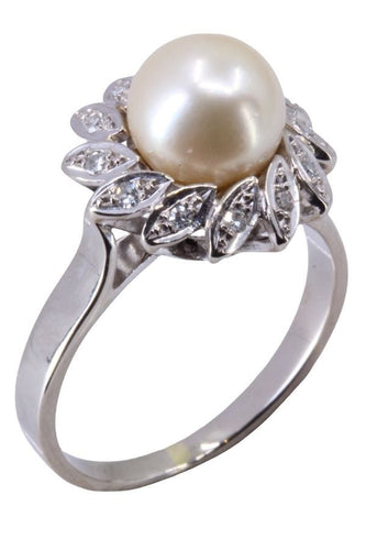 Bague BAGUE MODERNE PERLE ET DIAMANTS 58 Facettes 074411
