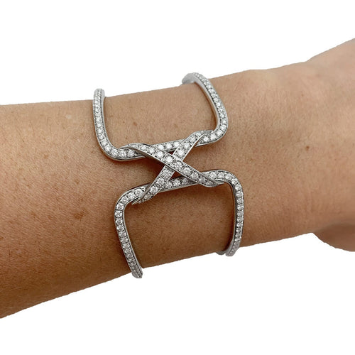 Bracelet Bracelet Manchette Chaumet, "Liens", or blanc, diamants. 58 Facettes 30823