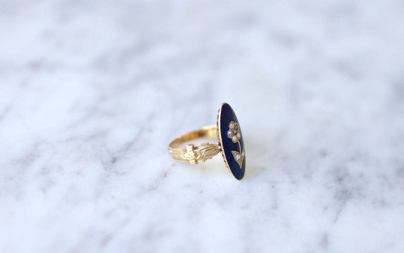 Bague Bague sentimentale fleur perles sur émail 58 Facettes