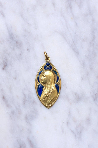 Pendentif Médaille ancienne en or, Vierge Marie, et émail plique-à-jour 58 Facettes
