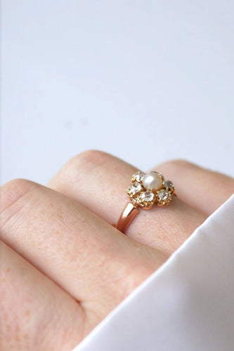 Bague Bague marguerite perle fine et diamants 58 Facettes