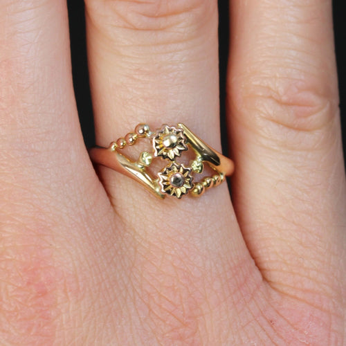 Bague 54 Bague ancienne Toi et moi 2 ors motifs floraux 58 Facettes CV84