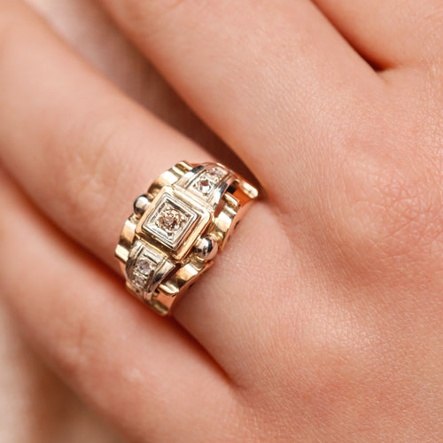 Bague Bague en or rose et diamants 58 Facettes 20086