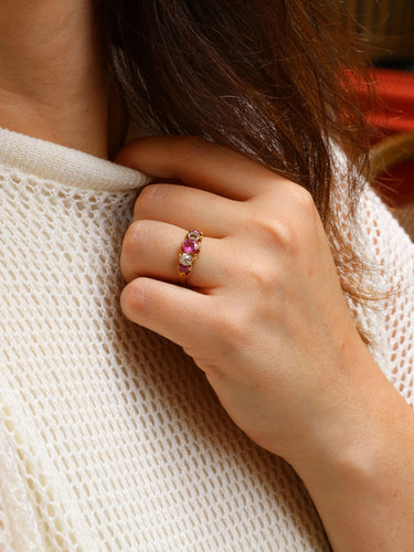 Bague Bague jarretière Saphirs roses Diamants taille ancienne 58 Facettes 842