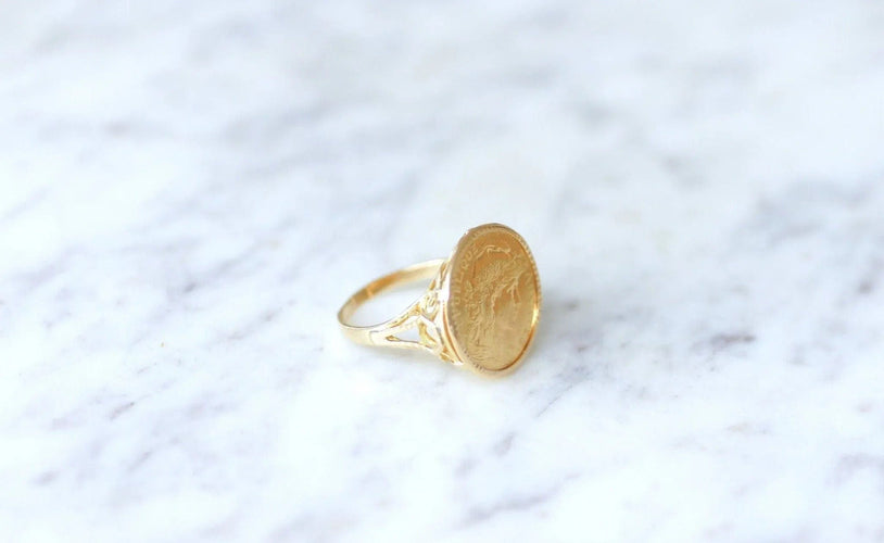 Bague Bague or jaune, pièce Marianne 58 Facettes