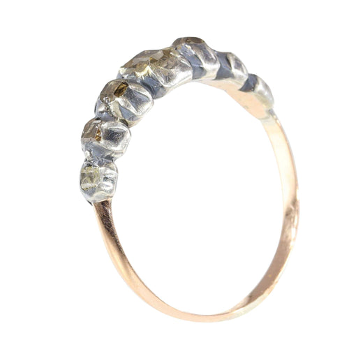 Bague 58 Murmures du passé : une bague baroque en diamant de 1700 58 Facettes 23331-0140