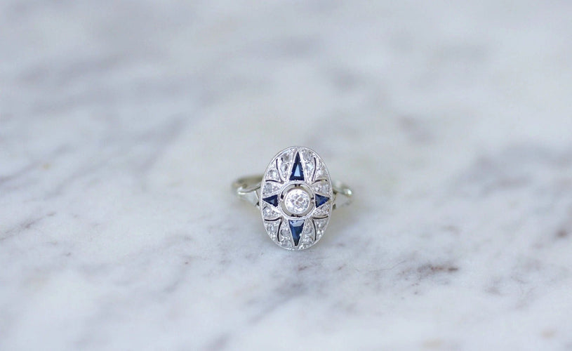 Bague Bague Art Deco en Or blanc & diamants 58 Facettes
