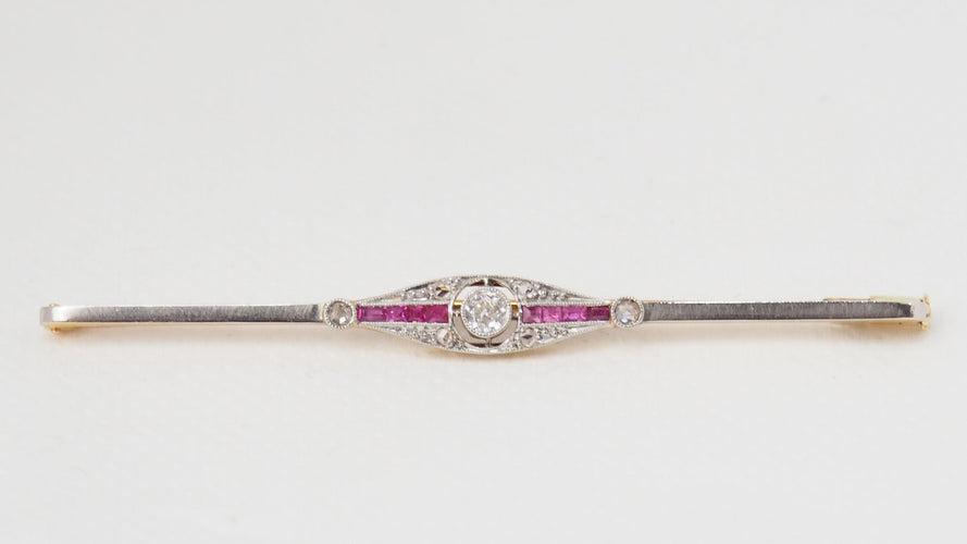 Broche Broche barrette Or Rubis et Diamants 58 Facettes 26466