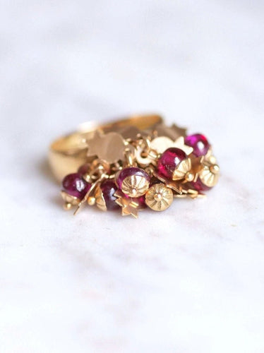 Bague Bague de cocktail vintage en or jaune et pampilles de rubis 58 Facettes