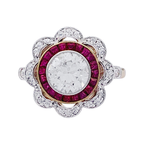 Bague 52 Bague ancienne "fleur" diamants et rubis calibés. 58 Facettes 32775