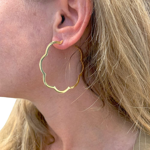 Boucles d'oreilles Boucles d'oreilles Chanel, "Profil de Camélia", or jaune. 58 Facettes 32184