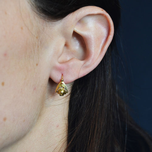 Boucles d'oreilles Dormeuses anciennes roses en or jaune 58 Facettes 15-285