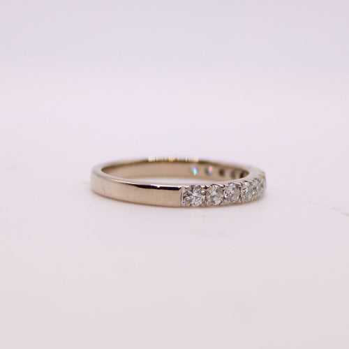 Bague Alliance or blanc, diamants 58 Facettes