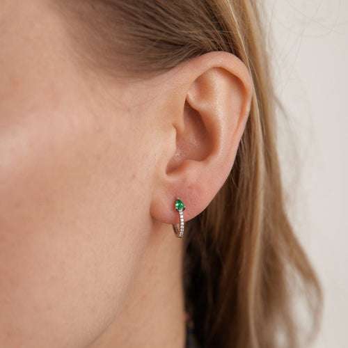 Boucles d'oreilles DJULA - mini Créole Or Blanc Emeraude Diamants 58 Facettes