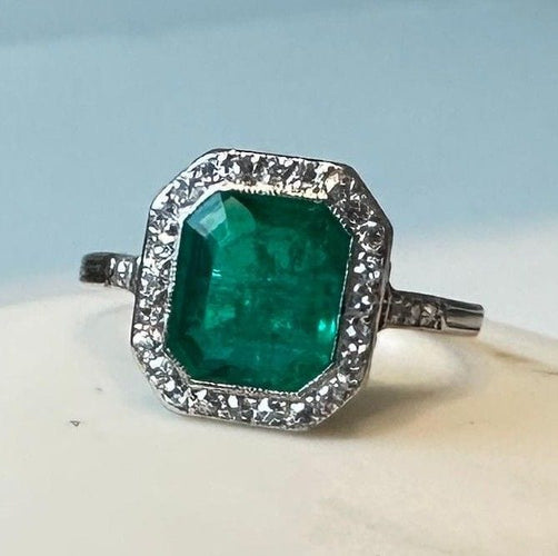 Bague 52 BAGUE ART DECO EMERAUDE DIAMANTS OR GRIS 58 Facettes