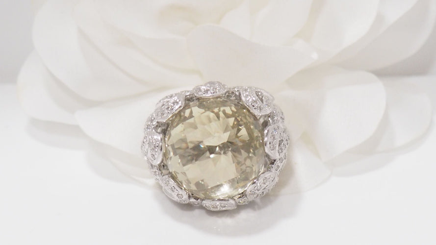 Bague 52.5 Bague en or blanc diamants et citrine 58 Facettes 30957