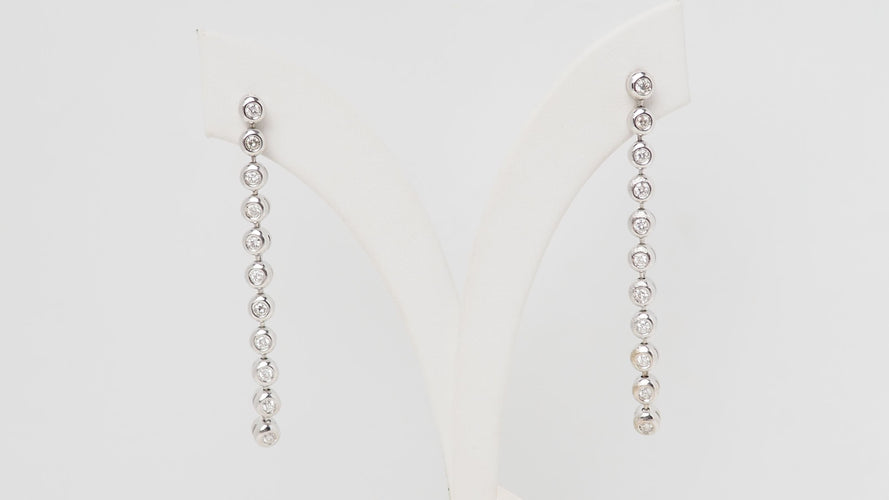 Boucles d'oreilles 5cm Boucles d'oreilles pendantes Or blanc Diamants 58 Facettes 32255