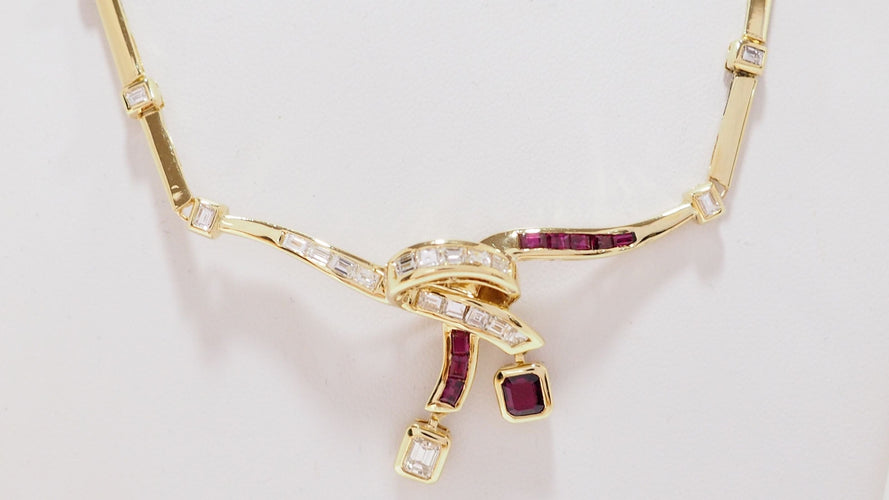 Collier Collier vintage diamants et rubis 58 Facettes 32278