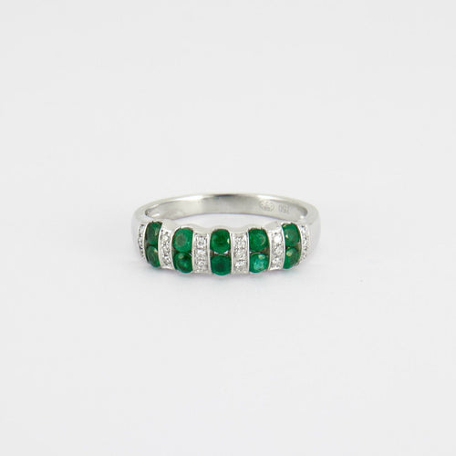 Bague 52.5 Bague émeraudes et diamants 58 Facettes