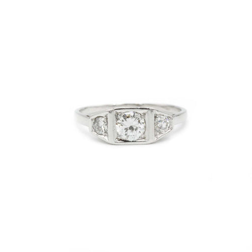 Bague Bague Platine Et Diamants 58 Facettes 230235R
