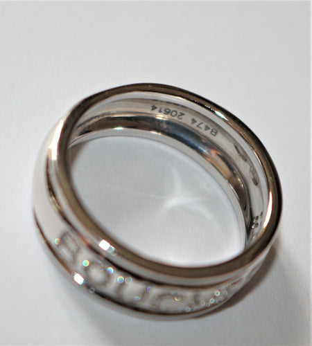 Bague 55 Bague jonc BOUCHERON or blanc et brillants 58 Facettes 411