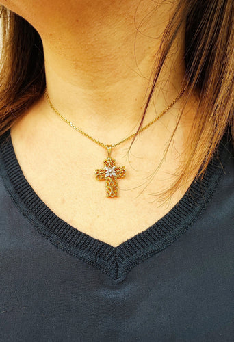 Pendentif Croix ajourée or blanc et diamants 58 Facettes RA-584.1