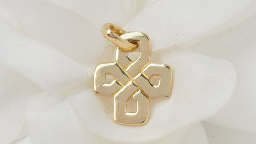 Pendentif POIRAY - Pendentif or jaune 58 Facettes 32377