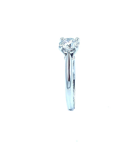 Boucles d'oreilles 46 Cartier. Solitaire 1895, platine et diamant GIA 58 Facettes