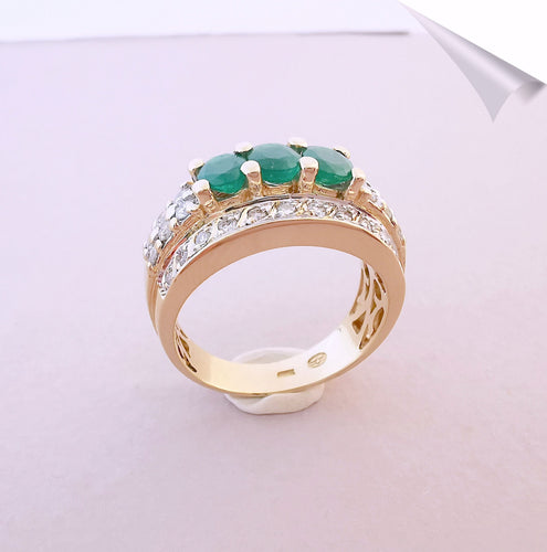 Bague 55 Bague Emeraudes, Diamants et Or 58 Facettes AA 1540