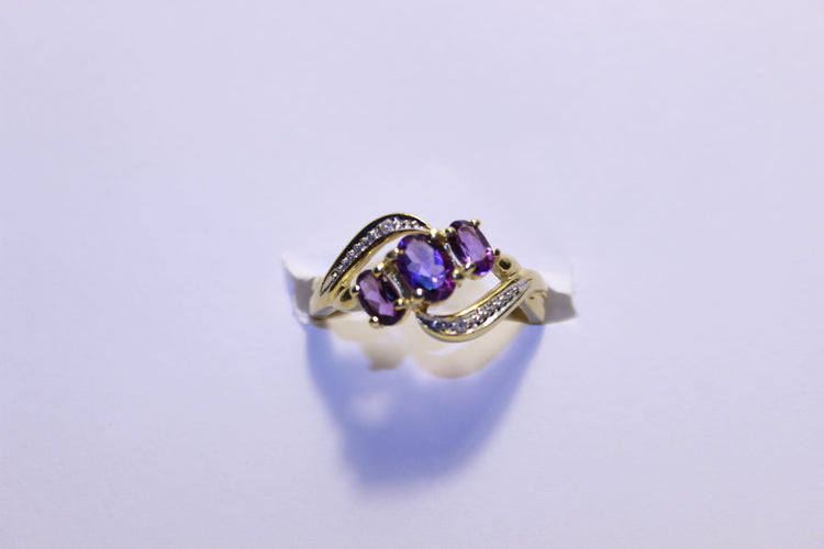 Bague 53 Bague Diamants et Améthystes 58 Facettes