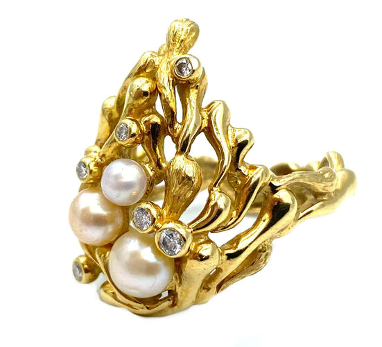 Bague GILBERT ALBERT. Bague or jaune, perles et diamants 58 Facettes