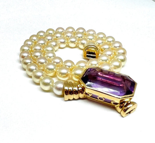 Collier Collier en or jaune, améthyste, perles de culture 58 Facettes